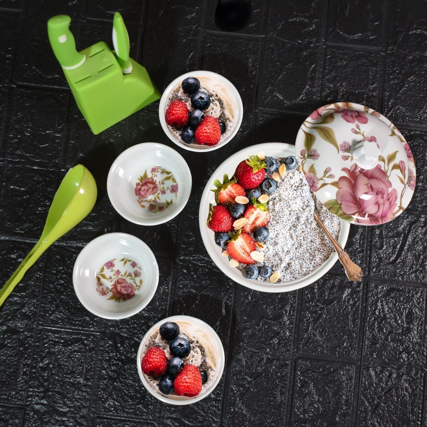 5 Pc Pudding Set used as a cutlery set for serving food purposes and sweet dishes and all in all kinds of household and official places etc.