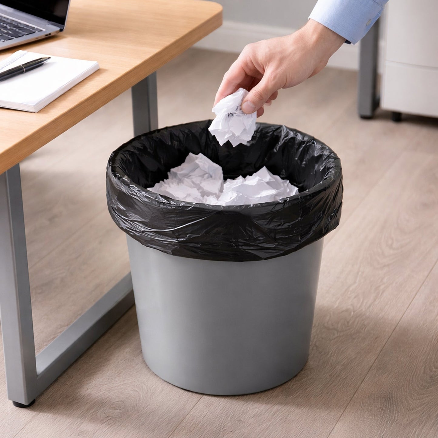 Premium Leak-Proof Dustbin Garbage Bags Roll (50 Bags, 45x50 Cm)