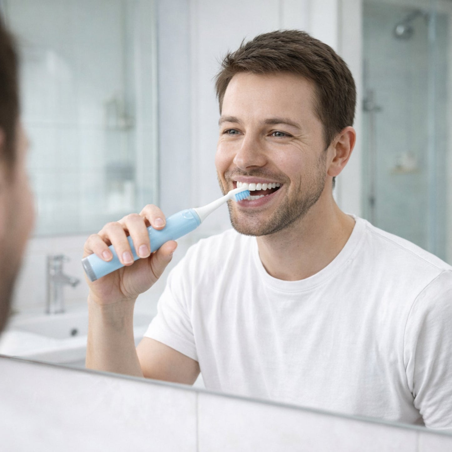 Electric Toothbrush With 4 Extra Head (1 Pc, Battery Included, Mix Color)