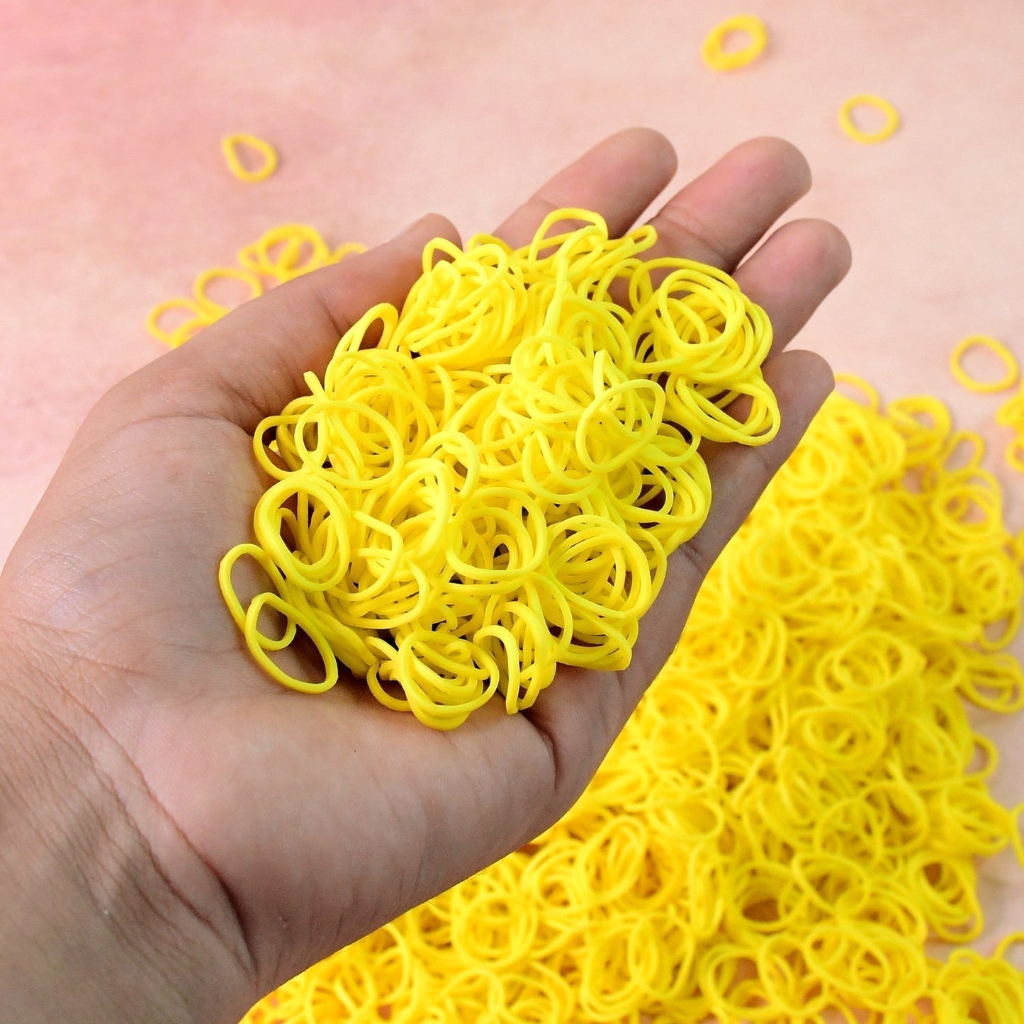 Premium Strong Elastic Rubber Bands – Multipurpose Bands (Approx. 110 to 120 gm Pack)