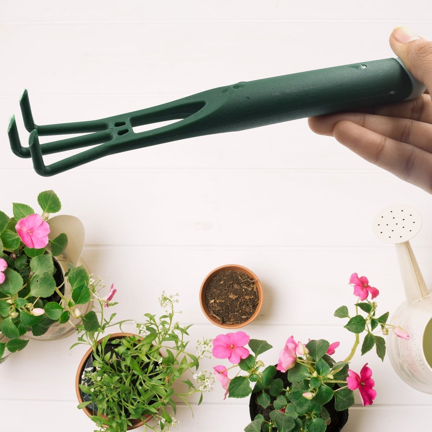 Heavy Duty Garden Trowel – Mini Gardening Tool for Digging, Planting & Potting