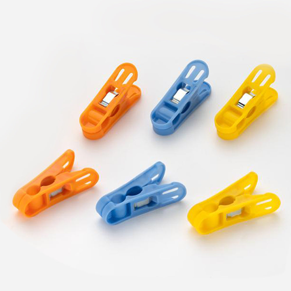 Cloth Drying Non-Slip Light Plastic Clips (Multicolour) (Pack of 12)