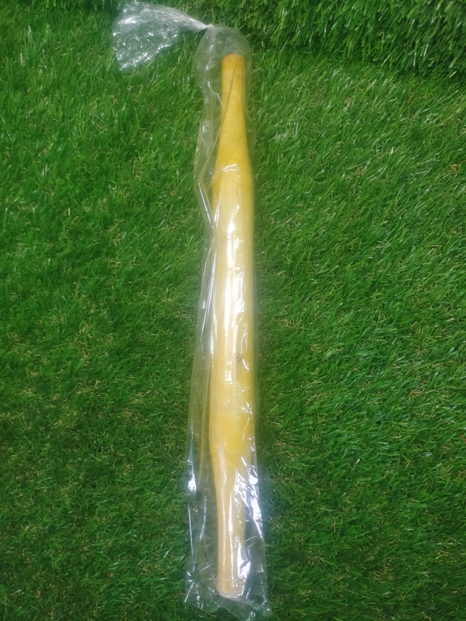 Bombay Roti Maker Belan Used for Home Purposes Including Making Rotis Etc.