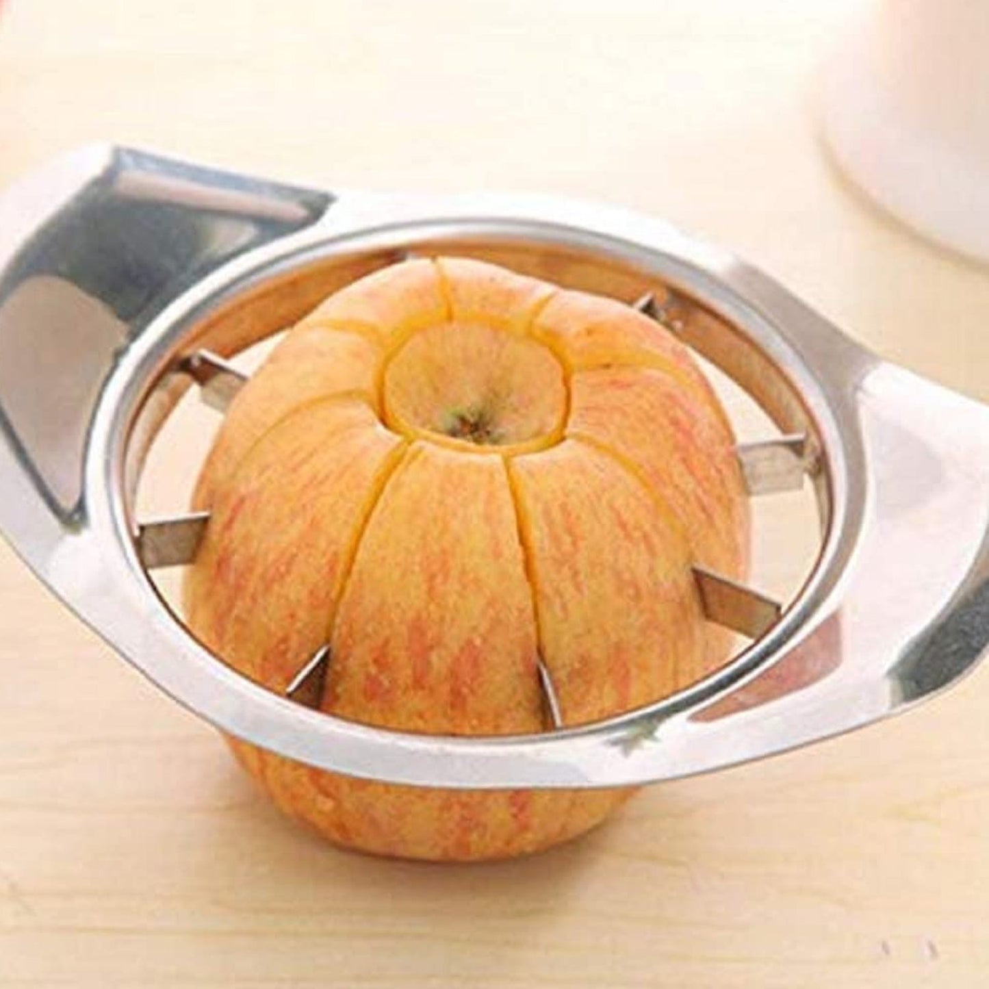 Heavy Duty Stainless Steel Apple Cutter & Slicer (1 Pc)
