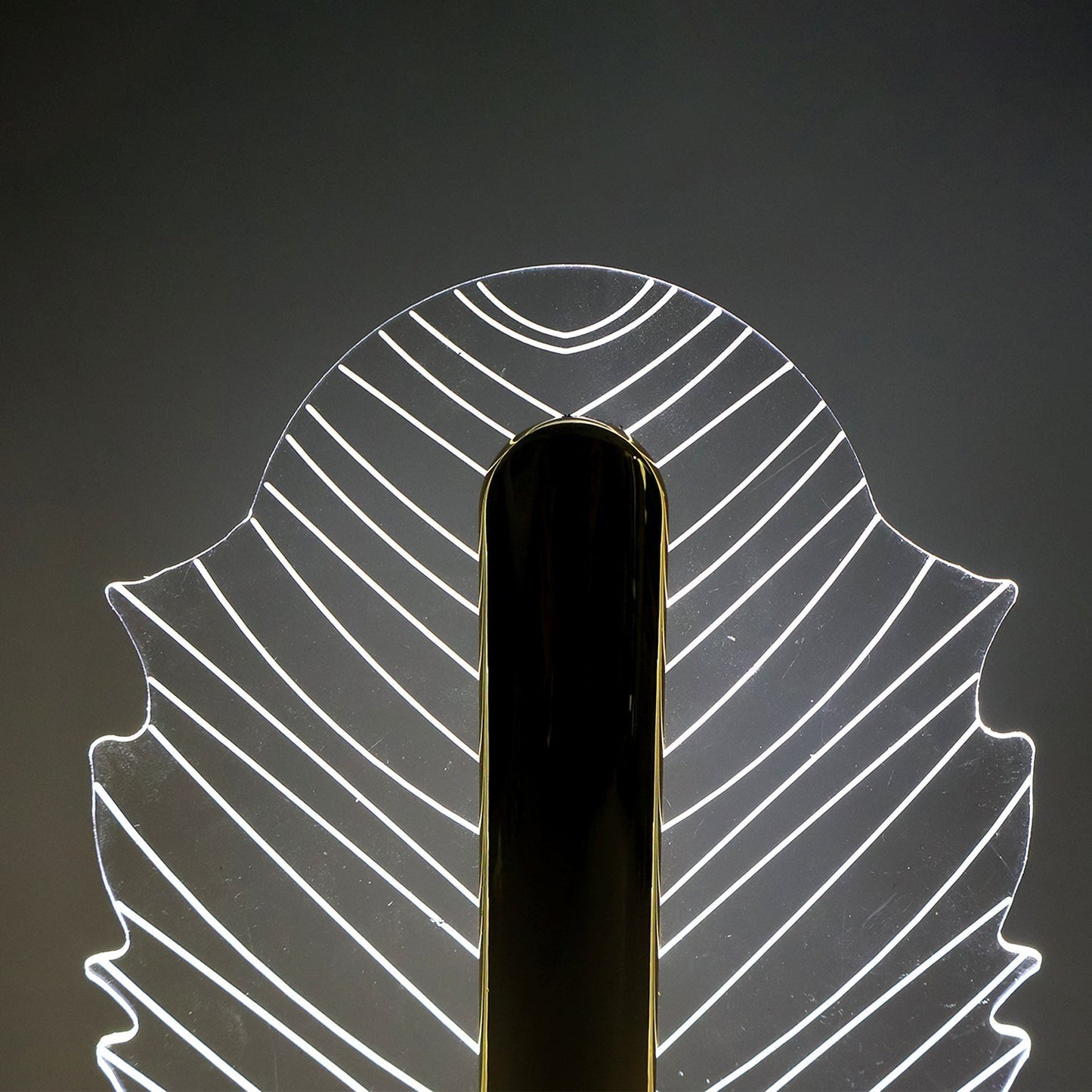 Premium Leaf Shape Crystal Table Lamp (1 Pc)