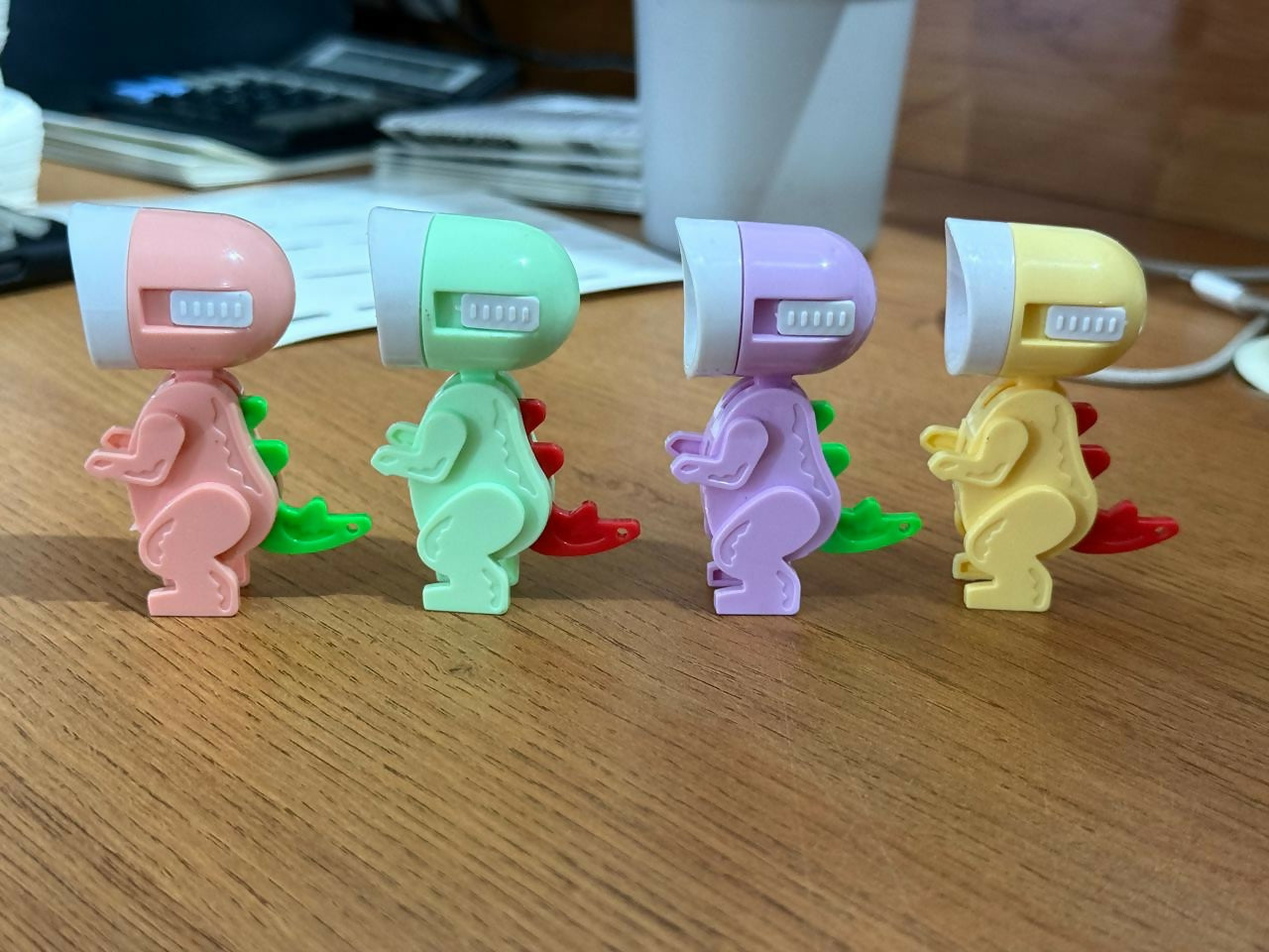 Cute Dinosaur LED Mini Flashlight Toy for Kids, Portable Torch Light (Color may vary)