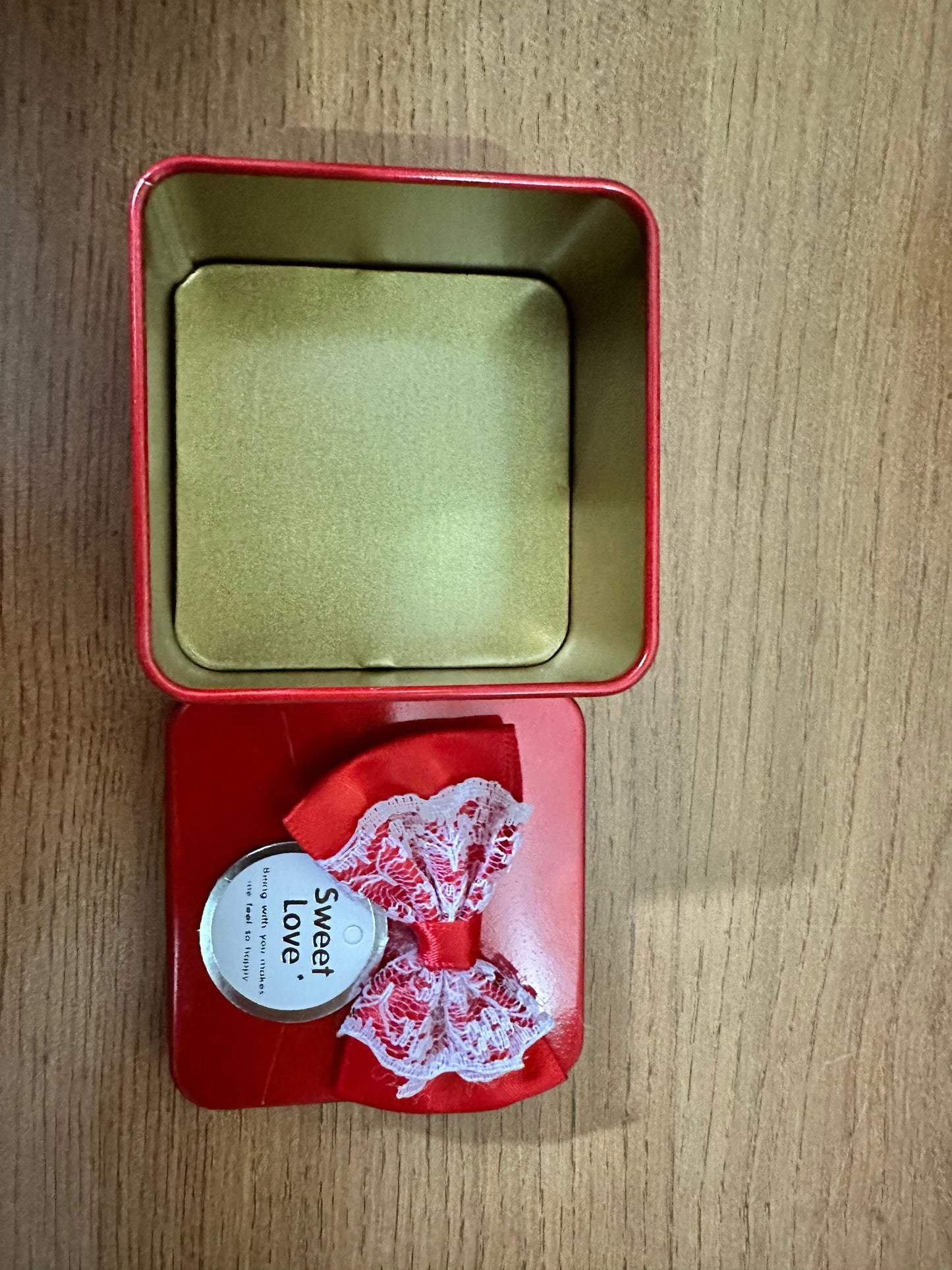 Mini Gift Box with Bow – Decorative Storage & Jewelry Box