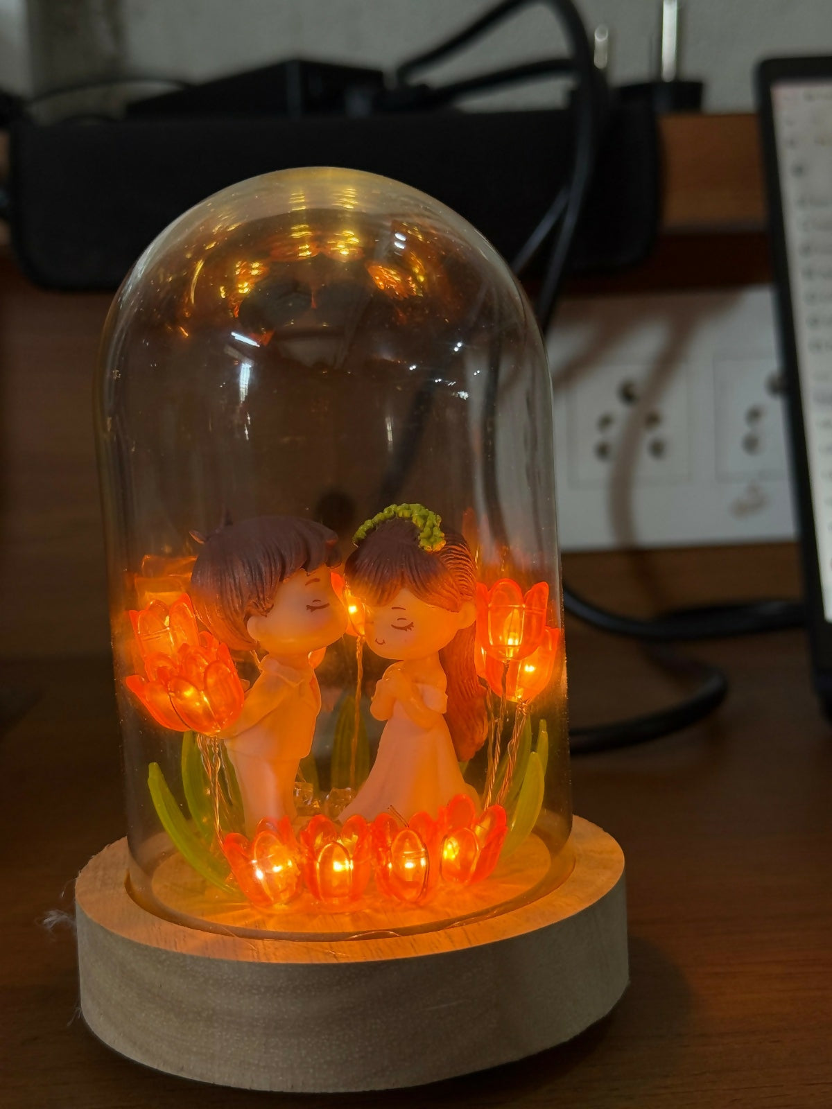 Couple Dome Decorative Lamp for Bedroom, Table & Gift Decor