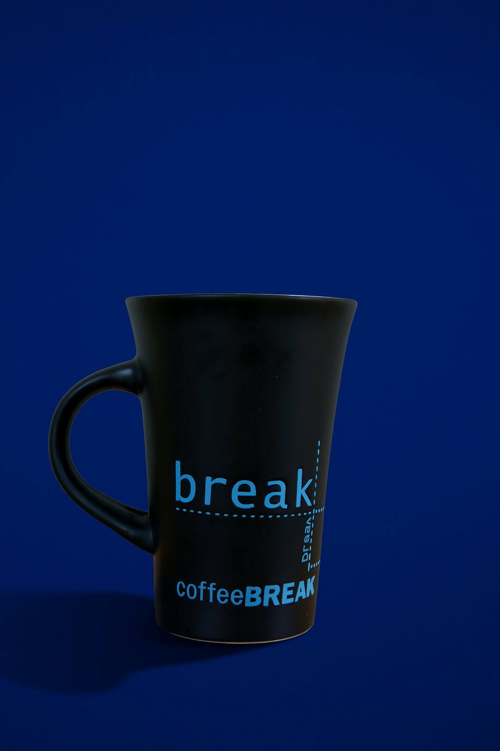 Black Ceramic Coffee Mug with Blue Spoon – Stylish Office Mug