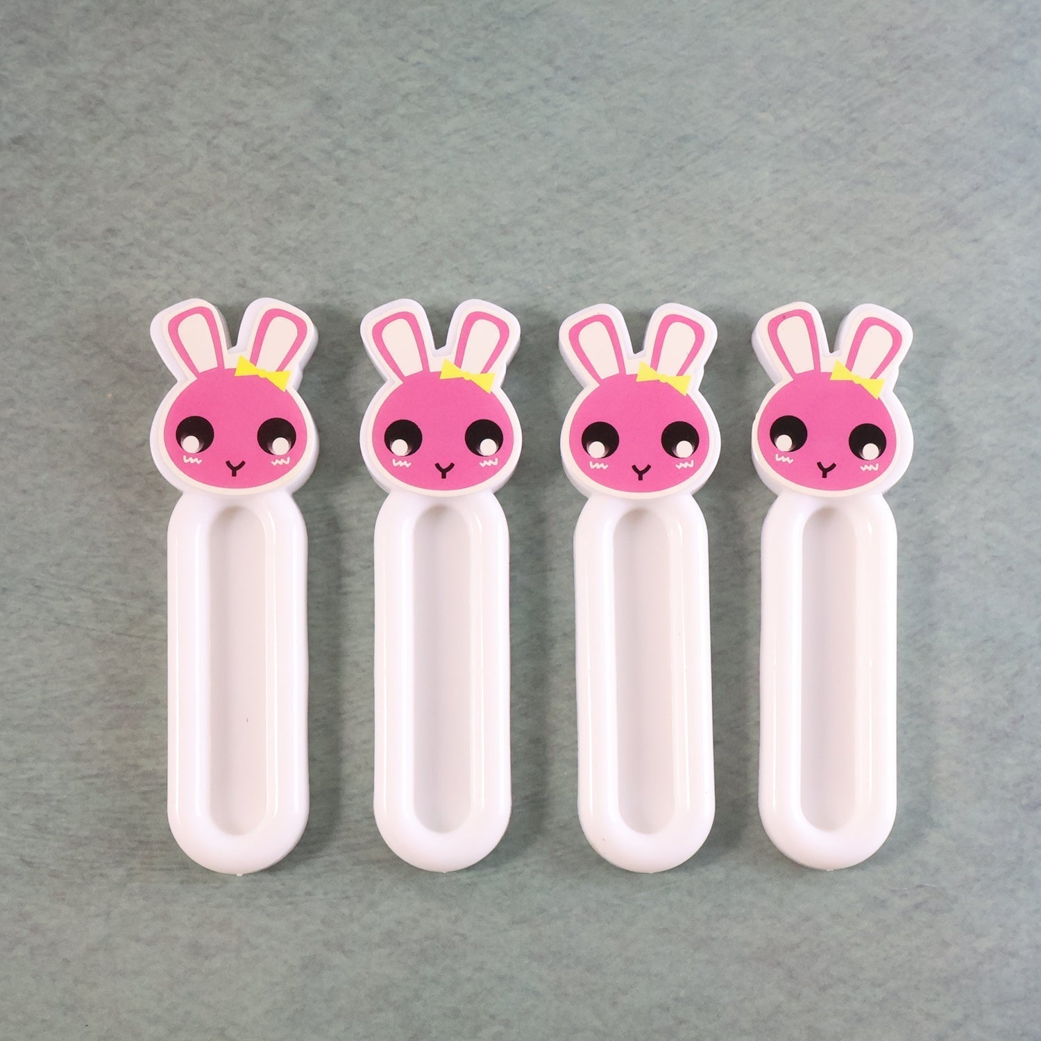 Self Stick Push Pull Helper (4 Pc)