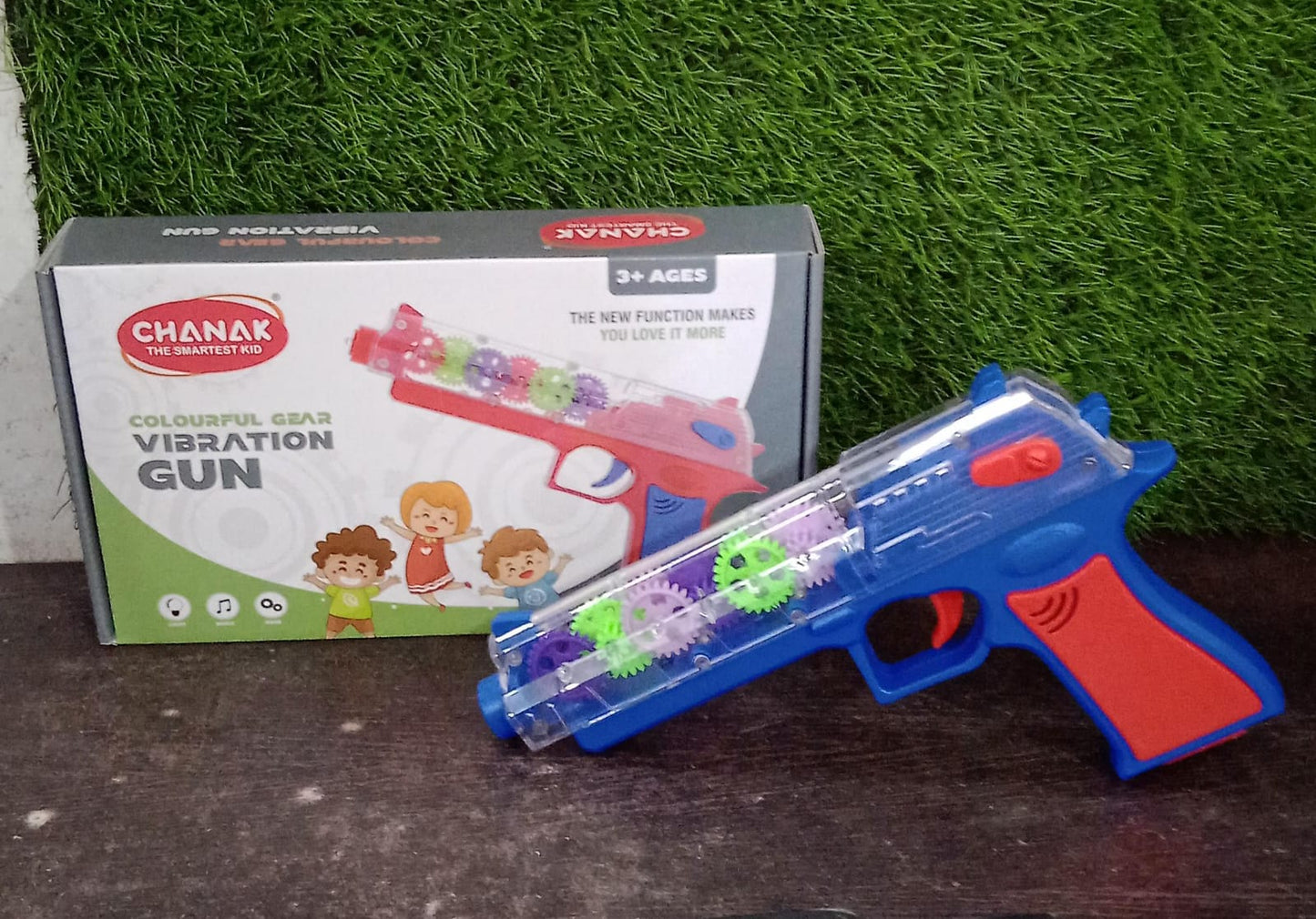 Plastic Gear Simulation Laser Toy Gun â€“ 3D Lights, Music & Rotating Gear (1 Pc, 3+ Years)