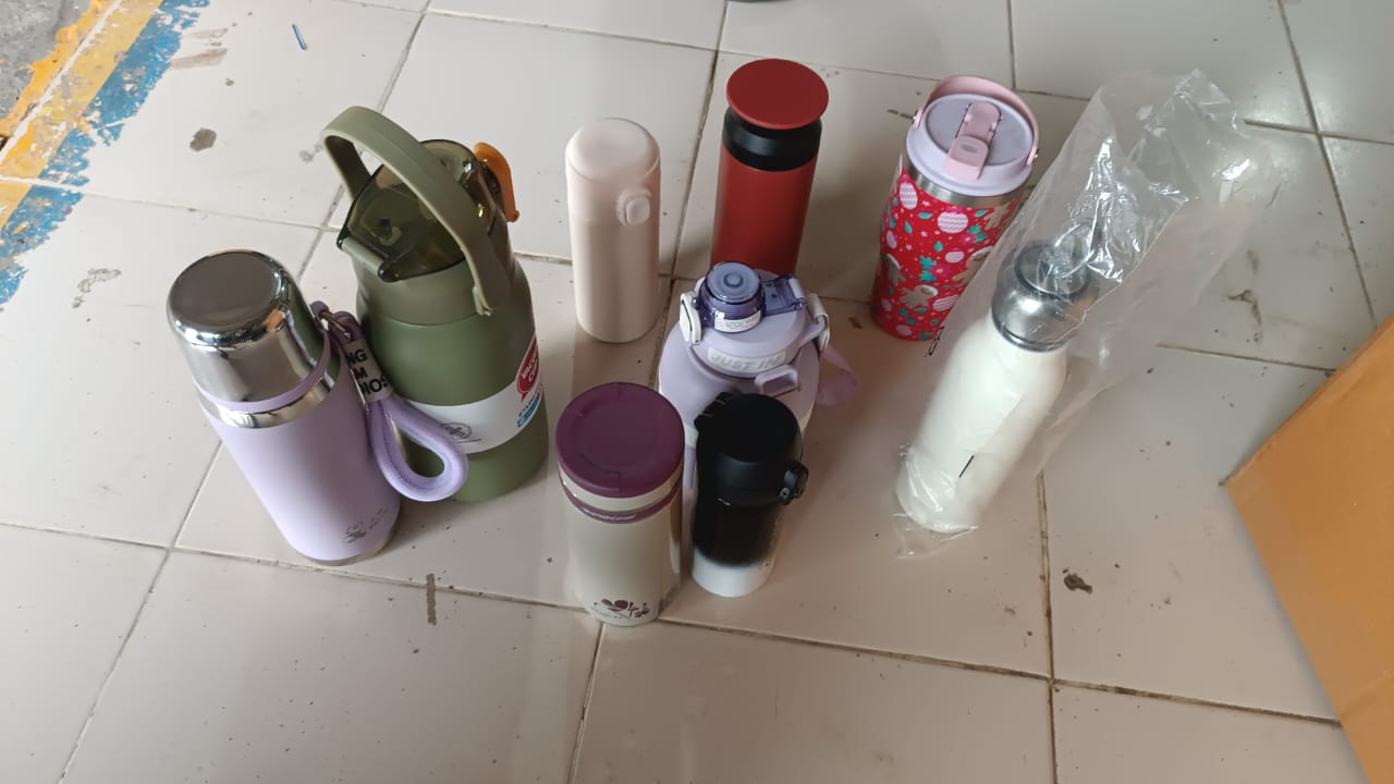 Mix Size and Design Stainless Steel Vacuum Bottle with Cup Lid Thermos for Hot & Cold Drinks or Food-Thermos for Travel (1pc)