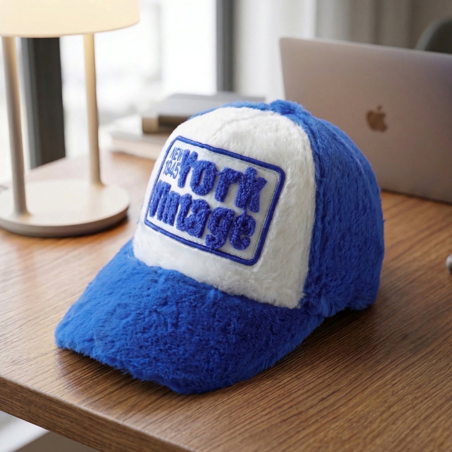 Trendy New York Vintage Style Winter Furry Cap (1 Pc)