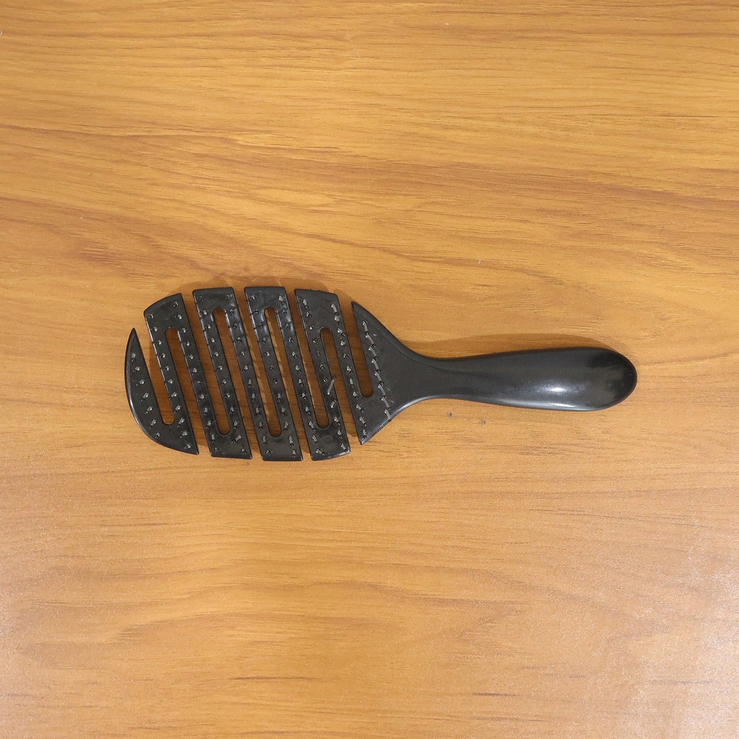 Premium Detangling  Hair Styling Hair Brush / Hair Comb with Flexible Vent Design