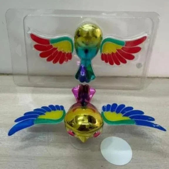 Realistic Flying Bird Toy with Moving Wings