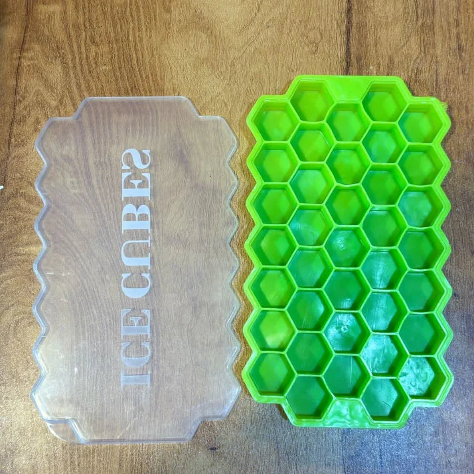 Honey Shape Silicone Ice Tray with Lid – Hexagon Ice Cube Mold, Flexible & BPA-Free (1 pcs)