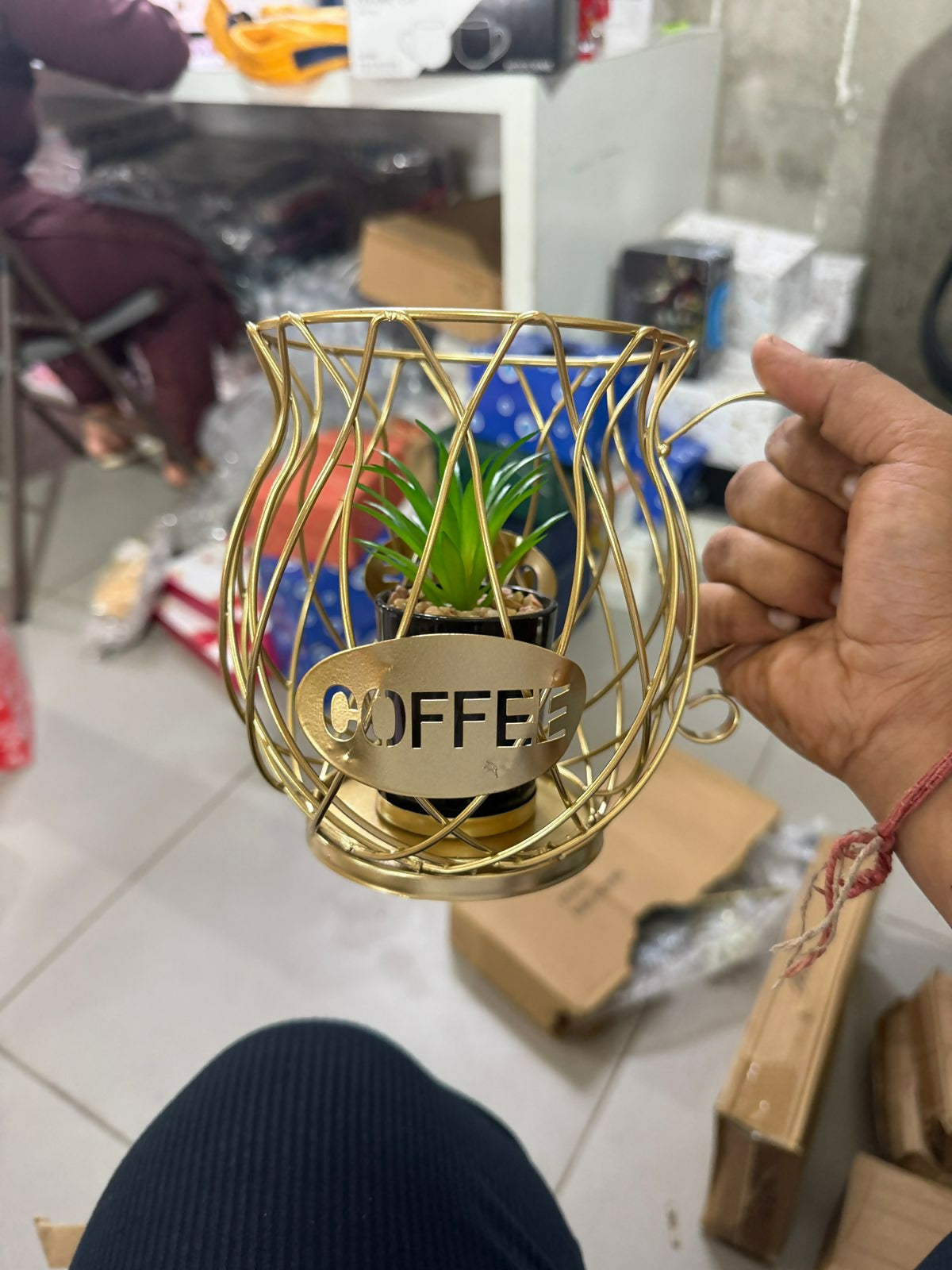Coffee Cup Metal Planter Holder Decorative Tabletop Plant Pot Stand