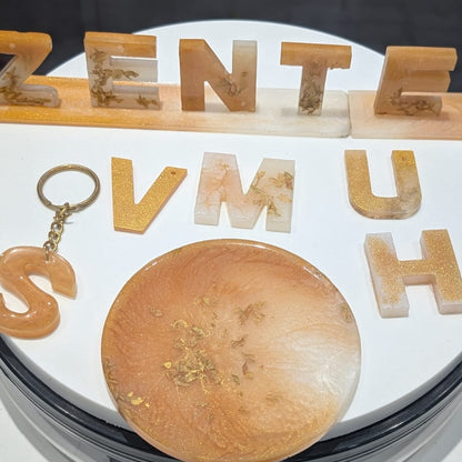 Customized Resin Art Name Display Stand / Personalized Luxury Gift Item