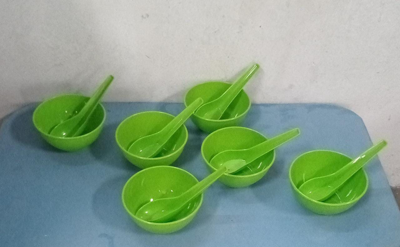 Plastic Soup Bowl & Spoon Set for Kitchen (6-Pcs)